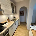 1 Gartenwohnung