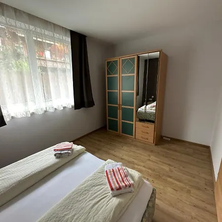1 Gartenwohnung Kitzbuhel